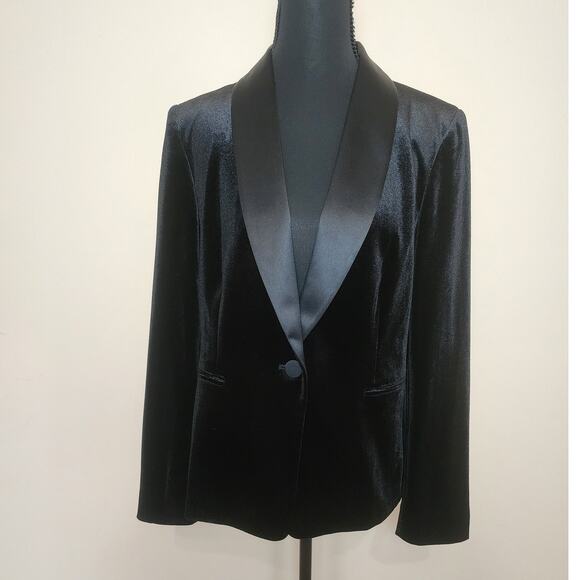 Tahari Jackets & Blazers - Tahari Womens Size 10 Black One Button Velvet Lined Blazer Jacket Satin Collar